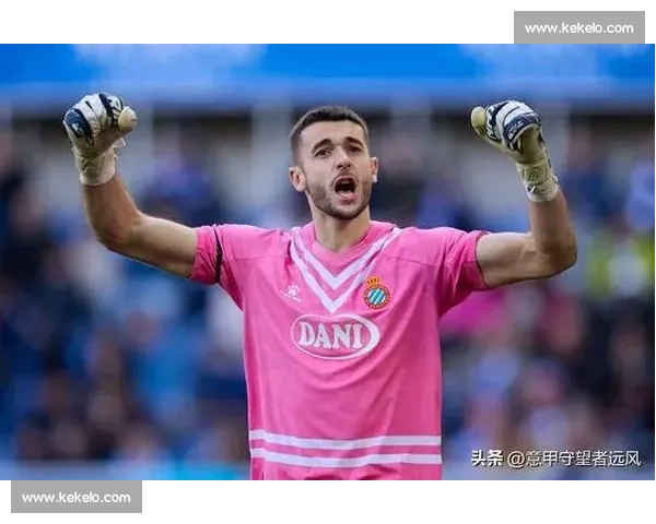 罗马诺确认!巴萨 2500 万欧签西班牙人门神,霍安 - 加西亚即将正式亮相